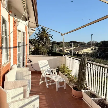 Apartment La Terrazza Lido dei Pini